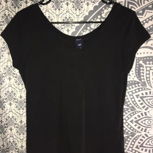 Gap sports wear tee